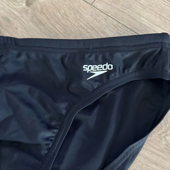 Speedo Youth Power-flex Black brief, Size 30, NWT - Picture 4 of 7